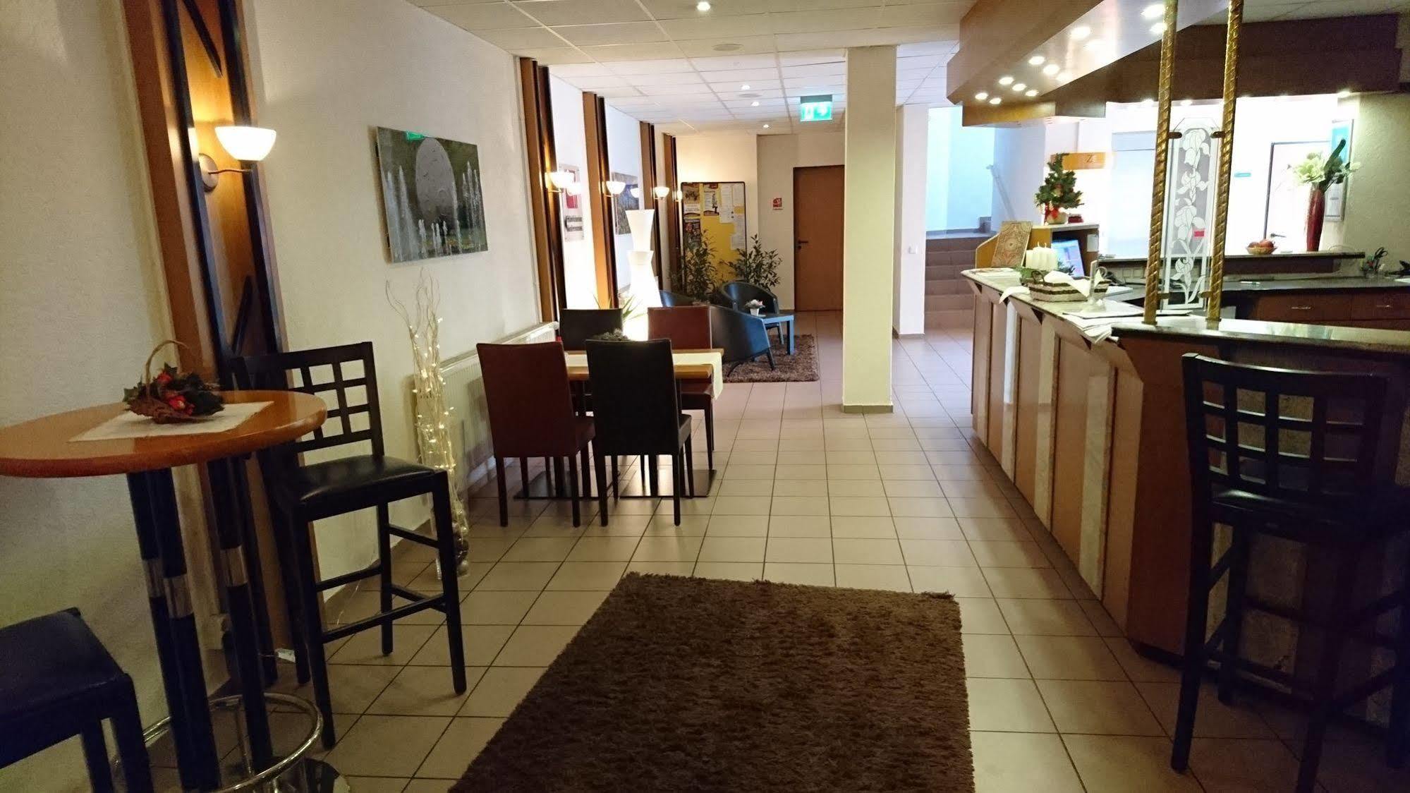 City Hotel آشرسليبن المظهر الخارجي الصورة